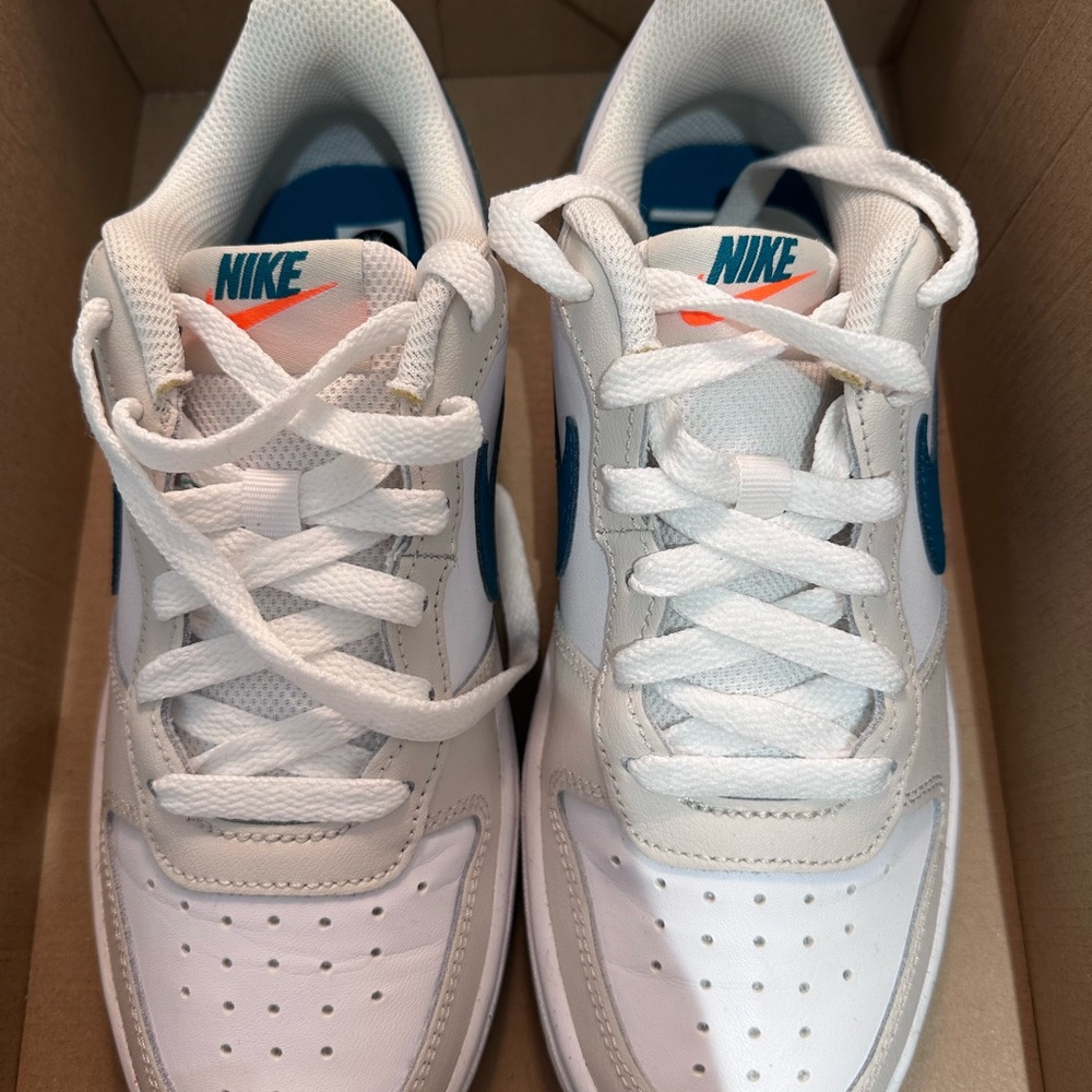 Nike Court Borough Low 2 in White and Blue